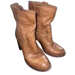 Vera Gomma Women’s sz 5.5 Italian Made Block Heeled Leather High Ankle Boots